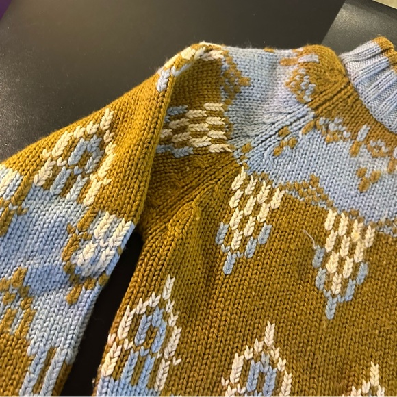 ⭐️ Vintage Small Turtleneck Zip Sweater - Picture 14 of 16